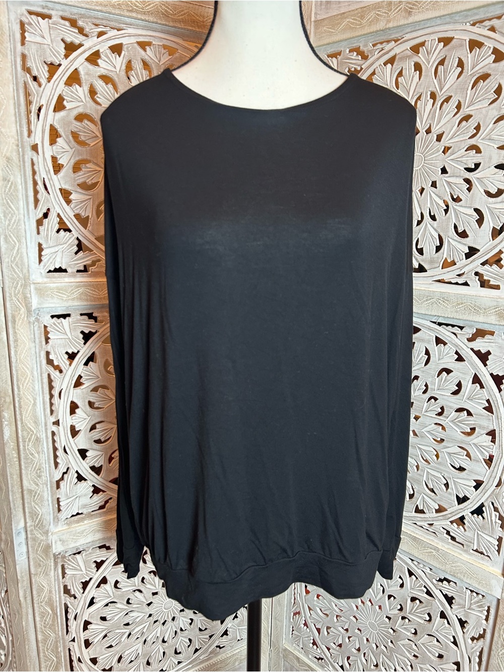 Adore Me Black Long-Sleeve Crewneck Top